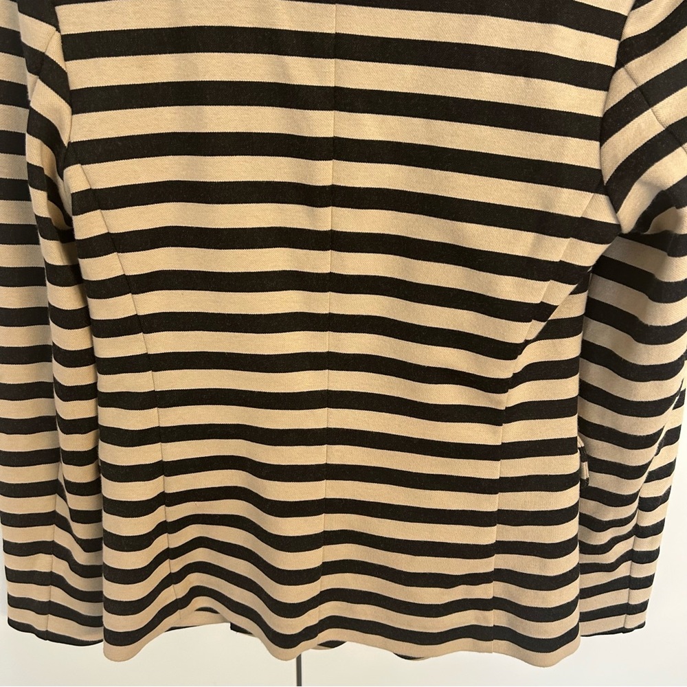 MaxMara Black and Tan Striped Tailored Blazer. size 10 - Picture 5 of 10